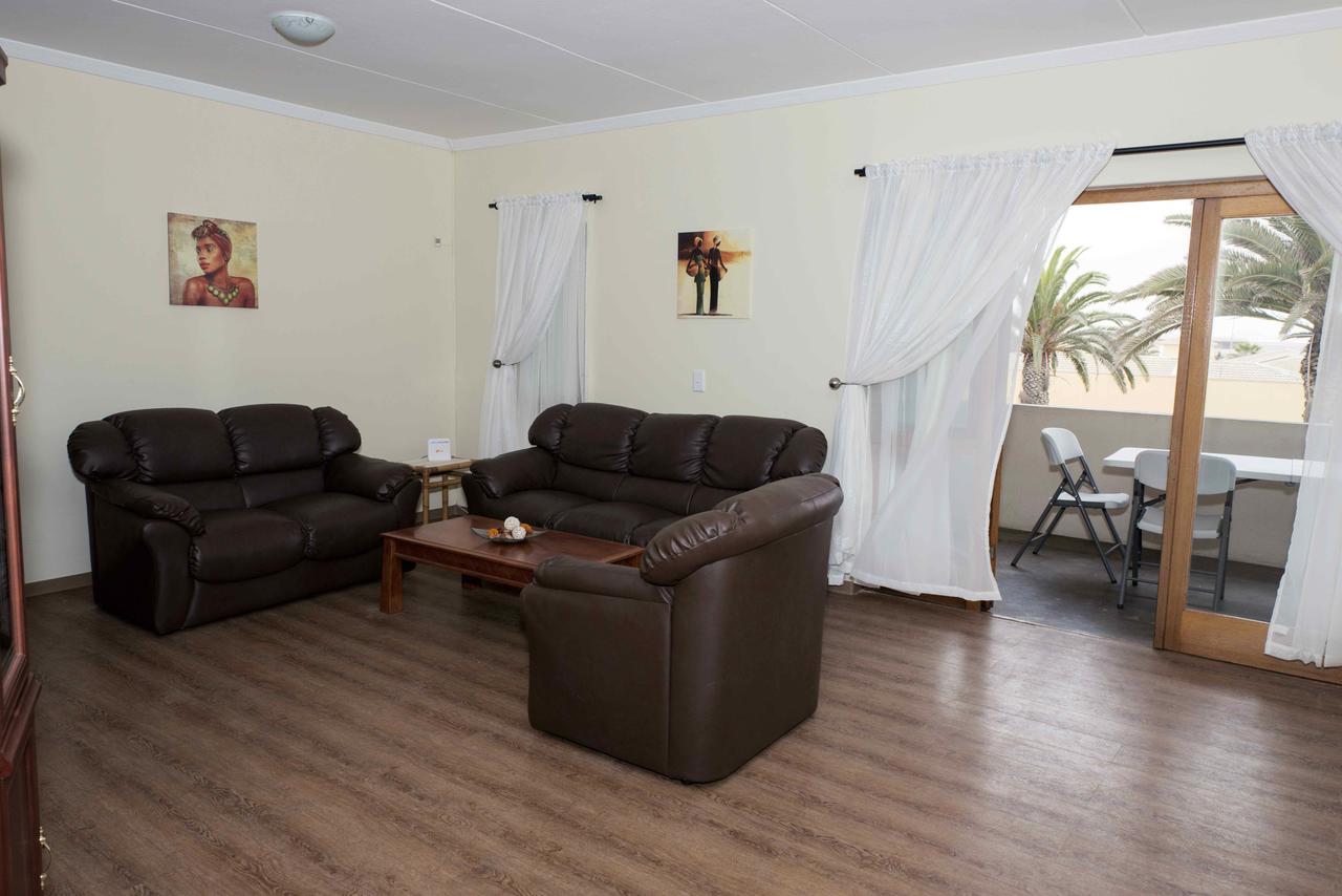 Good Times Self Catering Apartments Swakopmund Exterior photo